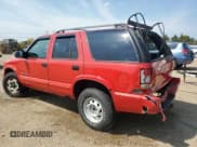 ✅ 2004 Chevrolet Blazer LS • VIN: 1GNDT13X04K161599 • Lot: 53796215. Wystawiony na Copart z przebiegiem 110 487 mil. Bezpłatny archiwum sprzedaży aukcyjnych z USA i szczegółowy raport historii pojazdu na DreamBid. Zdjęcie 2.