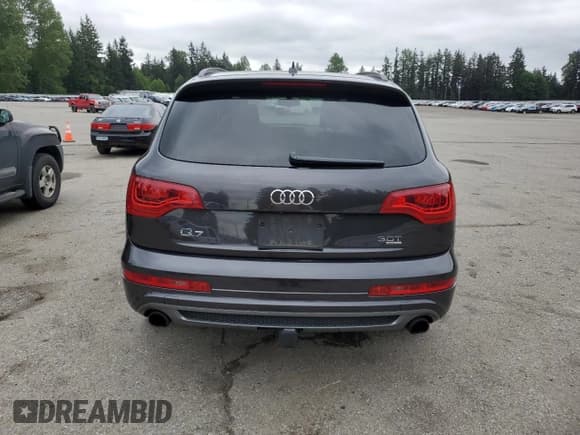 ✅ 2015 Audi Q7 S line Prestige • VIN: WA1DGAFE5FD005535 • Лот: 56905465. Опубликован ранее на Copart с пробегом 117 934 миль. Бесплатный доступ к архиву аукционных продаж из США и подробный отчёт об истории автомобиля на DreamBid. Изображение 6.