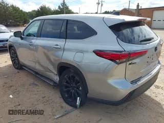 ✅ 2023 Toyota Highlander XLE • VIN: 5TDKDRAH6PS510706 • Lot: 43399407. Wystawiony na IAAI z przebiegiem 42 202 mil. Bezpłatny archiwum sprzedaży aukcyjnych z USA i szczegółowy raport historii pojazdu na DreamBid. Zdjęcie 3.