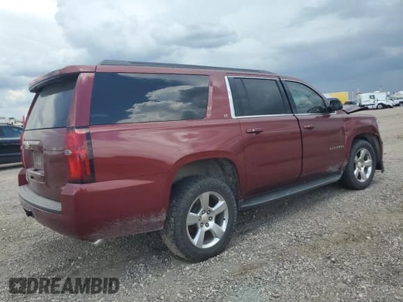 ✅ 2016 Chevrolet Suburban LT • VIN: 1GNSCHKCXGR274969 • Lot: 62906974. Wystawiony na Copart z przebiegiem 178 721 mil. Bezpłatny archiwum sprzedaży aukcyjnych z USA i szczegółowy raport historii pojazdu na DreamBid. Zdjęcie 3.