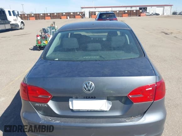 ✅ 2012 Volkswagen Jetta S • VIN: 3VW2K7AJ8CM310124 • Lot: 41785916. Listed on IAAI with 73,484 mi. Free auction sales archive from the USA and detailed vehicle history report at DreamBid. Image 6.