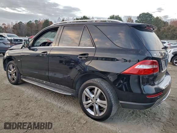 ✅ 2012 Mercedes-Benz M 350 • VIN: 4JGDA5HB8CA049488 • Lot: 93885325. Wystawiony na Copart z przebiegiem 182 309 mil. Bezpłatny archiwum sprzedaży aukcyjnych z USA i szczegółowy raport historii pojazdu na DreamBid. Zdjęcie 2.