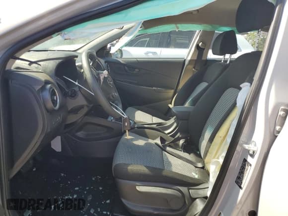 ✅ 2023 Hyundai Kona SE • VIN: KM8K22AB2PU035961 • Лот: 69954934. Опубликован ранее на Copart с пробегом 40 083 миль. Бесплатный доступ к архиву аукционных продаж из США и подробный отчёт об истории автомобиля на DreamBid. Изображение 7.