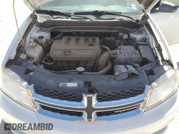 ✅ 2014 Dodge Avenger SE • VIN: 1C3CDZAB1EN140403 • Lot: 61310314. Wystawiony na Copart z przebiegiem 95 724 mil. Bezpłatny archiwum sprzedaży aukcyjnych z USA i szczegółowy raport historii pojazdu na DreamBid. Zdjęcie 11.