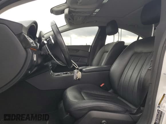 ✅ 2016 Mercedes-Benz CLS 400 • VIN: WDDLJ6HB8GA163301 • Lot: 90090965. Listed on Copart with 90,646 mi. Free auction sales archive from the USA and detailed vehicle history report at DreamBid. Image 7.