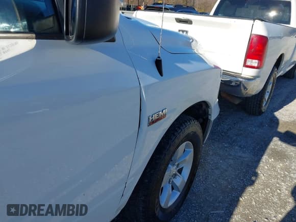 ✅ 2020 Ram 1500 Tradesman • VIN: 3C6JR7DT8LG211199 • Lot: 43766734. Listed on IAAI with 122,403 mi. Free auction sales archive from the USA and detailed vehicle history report at DreamBid. Image 20.