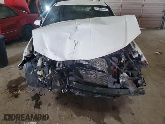 ✅ 2013 Dodge Avenger SXT • VIN: 1C3CDZCB7DN632011 • Лот: 41964195. Опубликован ранее на Copart с пробегом Не указан. Бесплатный доступ к архиву аукционных продаж из США и подробный отчёт об истории автомобиля на DreamBid. Изображение 5.