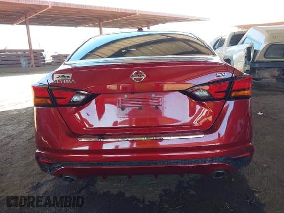✅ 2020 Nissan Altima SV • VIN: 1N4BL4DV4LN319458 • Lot: 42160543. Wystawiony na IAAI z przebiegiem 62 307 mil. Bezpłatny archiwum sprzedaży aukcyjnych z USA i szczegółowy raport historii pojazdu na DreamBid. Zdjęcie 16.