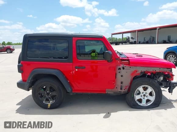 ✅ 2020 Jeep Wrangler Sport S • VIN: 1C4GJXAN6LW227466 • Lot: 42747781. Listed on IAAI with 16,115 mi. Free auction sales archive from the USA and detailed vehicle history report at DreamBid. Image 13.