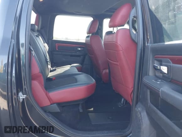 ✅ 2017 Ram 1500 Rebel • VIN: 1C6RR7YT7HS501995 • Lot: 43504363. Listed on IAAI with 154,610 mi. Free auction sales archive from the USA and detailed vehicle history report at DreamBid. Image 8.