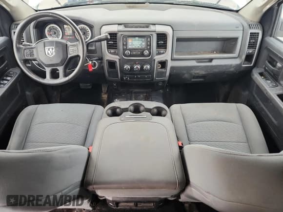 ✅ 2015 Ram 2500 Tradesman • VIN: 3C6UR5HJ0FG674839 • Lot: 85913315. Listed on Copart with 112,440 mi. Free auction sales archive from the USA and detailed vehicle history report at DreamBid. Image 8.