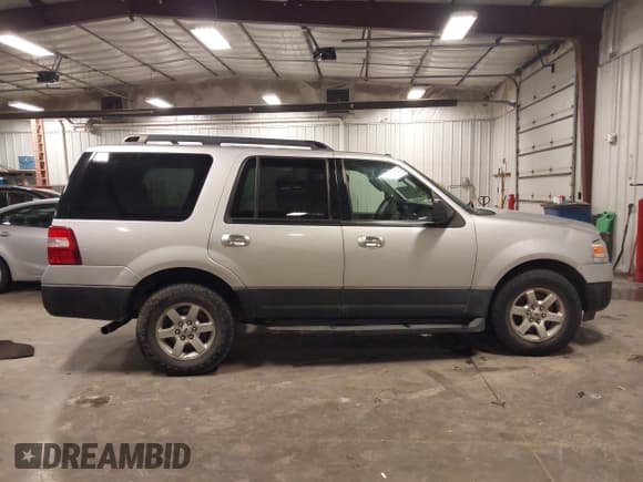 ✅ 2012 Ford Expedition XL • VIN: 1FMJU1G5XCEF04476 • Лот: 43463510. Опубликован ранее на IAAI с пробегом 164 865 миль. Бесплатный доступ к архиву аукционных продаж из США и подробный отчёт об истории автомобиля на DreamBid. Изображение 12.