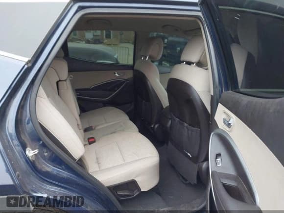 ✅ 2018 Hyundai Santa Fe 2.4L • VIN: 5XYZT3LB8JG557635 • Лот: 42227594. Опубликован ранее на IAAI с пробегом 130 913 миль. Бесплатный доступ к архиву аукционных продаж из США и подробный отчёт об истории автомобиля на DreamBid. Изображение 8.
