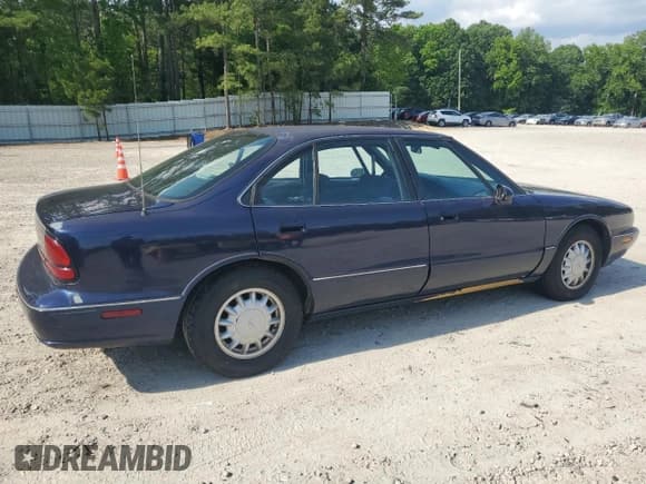 ✅ 1999 Oldsmobile 88 LS • VIN: 1G3HN52K8X4804825 • Lot: 55674894. Wystawiony na Copart z przebiegiem 291 816 mil. Bezpłatny archiwum sprzedaży aukcyjnych z USA i szczegółowy raport historii pojazdu na DreamBid. Zdjęcie 3.