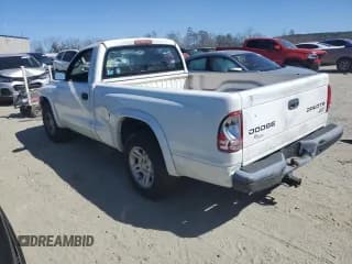 ✅ 2004 Dodge Dakota • VIN: 1D7FL16K34S555699 • Lot: 47423785. Wystawiony na Copart z przebiegiem Nie podano. Bezpłatny archiwum sprzedaży aukcyjnych z USA i szczegółowy raport historii pojazdu na DreamBid. Zdjęcie 2.
