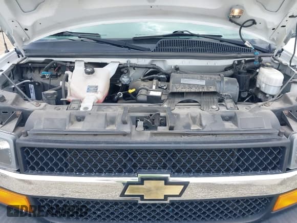 ✅ 2020 Chevrolet Express Passenger LT • VIN: 1GAZGPFG1L1147161 • Lot: 42477161. Listed on IAAI with 79,432 mi. Free auction sales archive from the USA and detailed vehicle history report at DreamBid. Image 10.