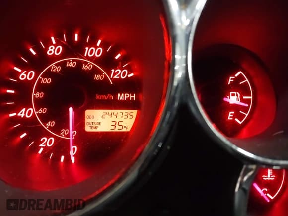 ✅ 2003 Pontiac Vibe • VIN: 5Y2SL62873Z470449 • Lot: 43839351. Wystawiony na IAAI z przebiegiem 244 735 mil. Bezpłatny archiwum sprzedaży aukcyjnych z USA i szczegółowy raport historii pojazdu na DreamBid. Zdjęcie 7.