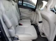 ✅ 2016 Volvo XC90 T6 Momentum • VIN: YV4A22PK9G1033341 • Лот: 93293565. Опубликован ранее на Copart с пробегом 76 229 миль. Бесплатный доступ к архиву аукционных продаж из США и подробный отчёт об истории автомобиля на DreamBid. Изображение 11.