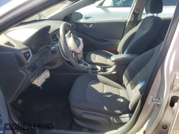 ✅ 2017 Hyundai Ioniq Blue • VIN: KMHC65LC1HU022409 • Lot: 82265615. Listed on Copart with 83,392 mi. Free auction sales archive from the USA and detailed vehicle history report at DreamBid. Image 7.