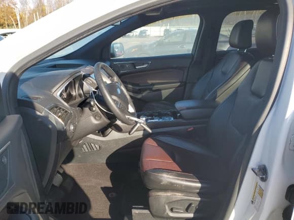 ✅ 2020 Ford Edge Titanium • VIN: 2FMPK4K90LBB53777 • Lot: 82582005. Listed on Copart with 55,282 mi. Free auction sales archive from the USA and detailed vehicle history report at DreamBid. Image 7.