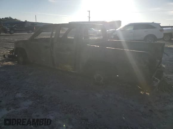 ✅ 2004 Chevrolet Colorado 1SB LS Z85 • VIN: 1GCCS136948102496 • Лот: 61128805. Опубликован ранее на Copart с пробегом Не указан. Бесплатный доступ к архиву аукционных продаж из США и подробный отчёт об истории автомобиля на DreamBid. Изображение 2.