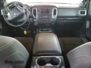 ✅ 2019 Nissan Titan Pro-4X • VIN: 1N6AA1E5XKN524724 • Lot: 70651195. Wystawiony na Copart z przebiegiem 69 125 mil. Bezpłatny archiwum sprzedaży aukcyjnych z USA i szczegółowy raport historii pojazdu na DreamBid. Zdjęcie 8.