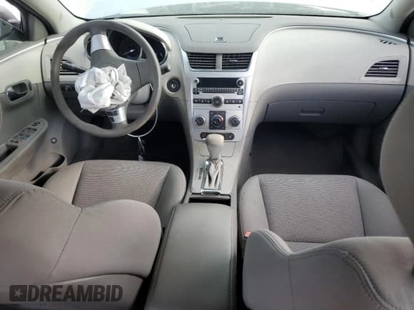 ✅ 2010 Chevrolet Malibu 1LS • VIN: 1G1ZB5EB6AF273458 • Lot: 69045635. Listed on Copart with 132,732 mi. Free auction sales archive from the USA and detailed vehicle history report at DreamBid. Image 8.