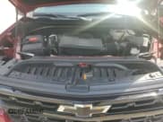 ✅ 2022 Chevrolet Silverado 1500 LT Trail Boss • VIN: 3GCUDFED9NG524318 • Lot: 68218825. Wystawiony na Copart z przebiegiem 43 149 mil. Bezpłatny archiwum sprzedaży aukcyjnych z USA i szczegółowy raport historii pojazdu na DreamBid. Zdjęcie 11.