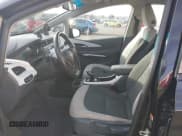 ✅ 2017 Chevrolet Bolt EV LT • VIN: 1G1FW6S01H4190638 • Lot: 41337938. Wystawiony na IAAI z przebiegiem 33 146 mil. Bezpłatny archiwum sprzedaży aukcyjnych z USA i szczegółowy raport historii pojazdu na DreamBid. Zdjęcie 5.