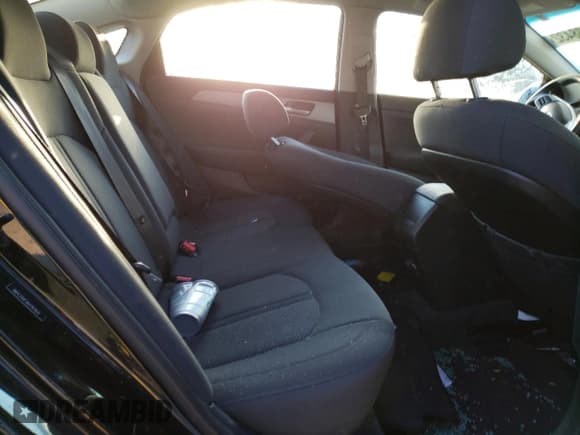 ✅ 2019 Hyundai Sonata SE • VIN: 5NPE24AF2KH763931 • Lot: 71538432. Listed on Copart with 81,372 mi. Free auction sales archive from the USA and detailed vehicle history report at DreamBid. Image 10.