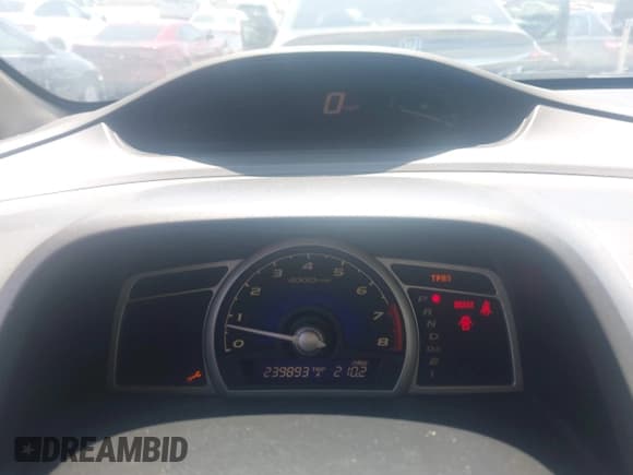 ✅ 2009 Honda Civic GX • VIN: 1HGFA465X9L000358 • Lot: 43065997. Listed on IAAI with 239,893 mi. Free auction sales archive from the USA and detailed vehicle history report at DreamBid. Image 7.