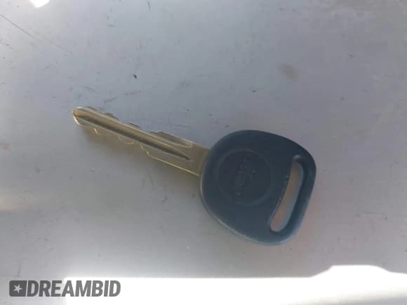 ✅ 2014 Chevrolet Tahoe Commercial • VIN: 1GNLC2E07ER207696 • Lot: 42683132. Wystawiony na IAAI z przebiegiem 116 397 mil. Bezpłatny archiwum sprzedaży aukcyjnych z USA i szczegółowy raport historii pojazdu na DreamBid. Zdjęcie 11.