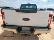 ✅ 2017 Ford F-250 XLT • VIN: 1FT7X2B65HEE06314 • Lot: 68752855. Wystawiony na Copart z przebiegiem 109 740 mil. Bezpłatny archiwum sprzedaży aukcyjnych z USA i szczegółowy raport historii pojazdu na DreamBid. Zdjęcie 6.