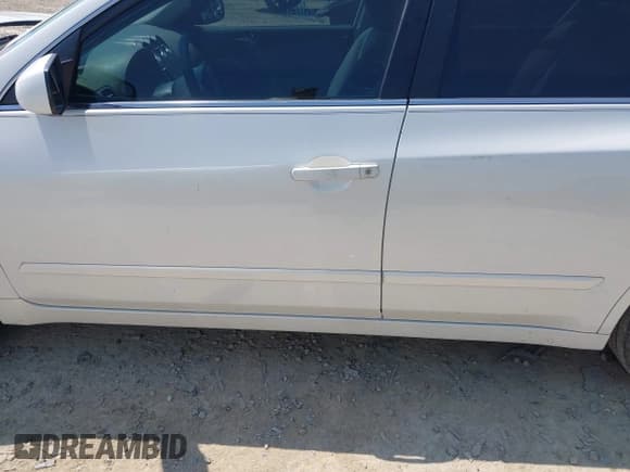 ✅ 2010 Nissan Altima SL • VIN: 1N4AL2AP1AN449040 • Лот: 42492462. Опубликован ранее на IAAI с пробегом 152 806 миль. Бесплатный доступ к архиву аукционных продаж из США и подробный отчёт об истории автомобиля на DreamBid. Изображение 15.