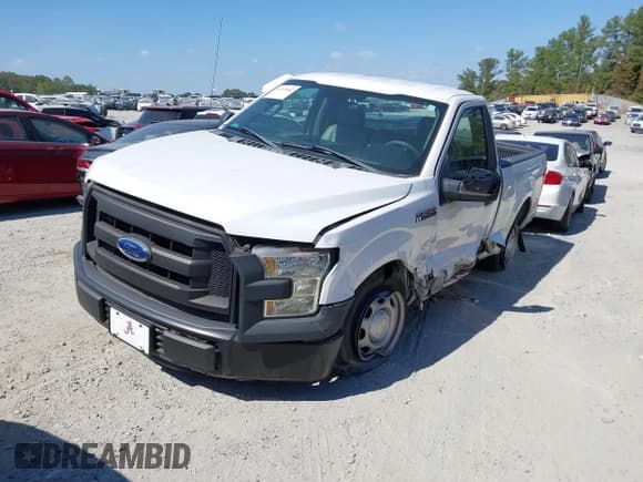 ✅ 2017 Ford F-150 XL • VIN: 1FTMF1C85HFA50313 • Lot: 43333082. Wystawiony na IAAI z przebiegiem 34 040 mil. Bezpłatny archiwum sprzedaży aukcyjnych z USA i szczegółowy raport historii pojazdu na DreamBid. Zdjęcie 17.