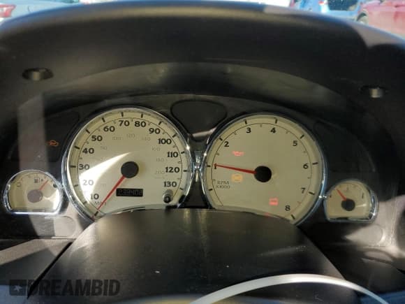 ✅ 2005 Saturn VUE • VIN: 5GZCZ63405S838821 • Lot: 46949365. Wystawiony na Copart z przebiegiem 239 402 mil. Bezpłatny archiwum sprzedaży aukcyjnych z USA i szczegółowy raport historii pojazdu na DreamBid. Zdjęcie 9.