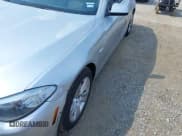 ✅ 2013 BMW 5 Series 528i • VIN: WBAXG5C54DDY30622 • Lot: 43332891. Wystawiony na IAAI z przebiegiem 182 414 mil. Bezpłatny archiwum sprzedaży aukcyjnych z USA i szczegółowy raport historii pojazdu na DreamBid. Zdjęcie 12.