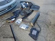 ✅ 2024 Lexus RX 350h Luxury • VIN: 2T2BBMCA4RC023004 • Lot: 94499435. Wystawiony na Copart z przebiegiem 21 411 mil. Bezpłatny archiwum sprzedaży aukcyjnych z USA i szczegółowy raport historii pojazdu na DreamBid. Zdjęcie 13.