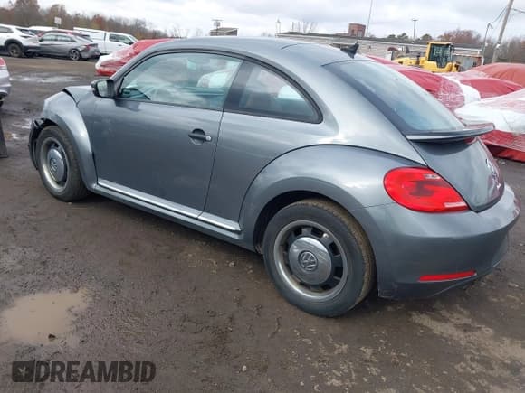 ✅ 2016 Volkswagen Beetle Fleet Edition • VIN: 3VWF17AT7GM636976 • Lot: 43673800. Listed on IAAI with 180,287 mi. Free auction sales archive from the USA and detailed vehicle history report at DreamBid. Image 3.