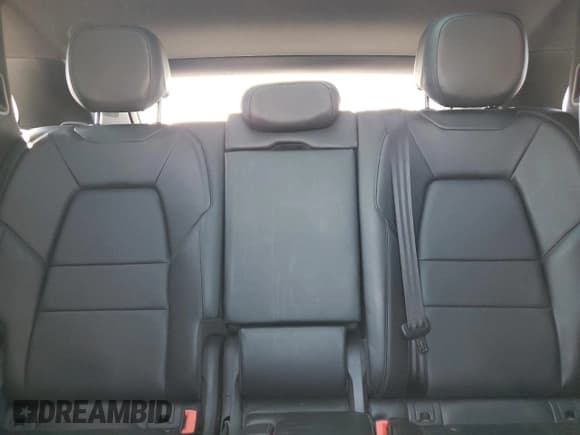 ✅ 2019 Porsche Cayenne • VIN: WP1AA2AY3KDA01851 • Лот: 84790845. Опубликован ранее на Copart с пробегом 77 005 миль. Бесплатный доступ к архиву аукционных продаж из США и подробный отчёт об истории автомобиля на DreamBid. Изображение 10.