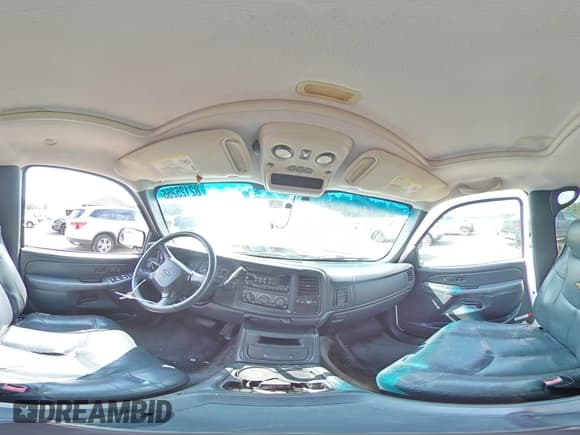 ✅ 2002 Chevrolet Avalanche • VIN: 3GNEC13T32G225379 • Lot: 82125255. Wystawiony na Copart z przebiegiem 282 097 mil. Bezpłatny archiwum sprzedaży aukcyjnych z USA i szczegółowy raport historii pojazdu na DreamBid. Zdjęcie 15.