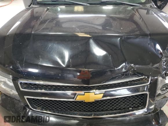 ✅ 2008 Chevrolet Suburban 1LT • VIN: 1GNFK16318R112154 • Lot: 64364855. Listed on Copart with 270,830 mi. Free auction sales archive from the USA and detailed vehicle history report at DreamBid. Image 12.