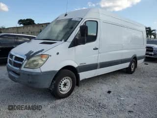✅ 2009 Dodge Sprinter • VIN: WD0PE845795355548 • Lot: 41341125. Listed on Copart with 161,589 mi. Free auction sales archive from the USA and detailed vehicle history report at DreamBid. Image 1.