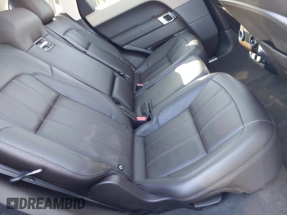 ✅ 2018 Land Rover Range Rover Sport • VIN: SALWR2RE7JA809817 • Lot: 42308693. Listed on IAAI with 49,933 mi. Free auction sales archive from the USA and detailed vehicle history report at DreamBid. Image 8.