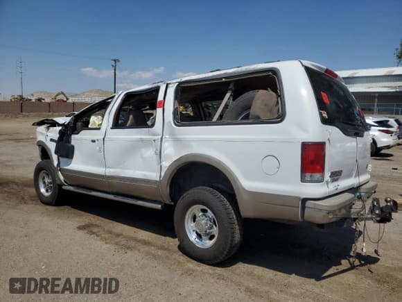 ✅ 2001 Ford Excursion Limited • VIN: 1FMSU43F11EB17834 • Lot: 60464225. Wystawiony na Copart z przebiegiem Nie podano. Bezpłatny archiwum sprzedaży aukcyjnych z USA i szczegółowy raport historii pojazdu na DreamBid. Zdjęcie 2.