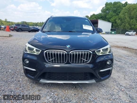 ✅ 2016 BMW X1 xDrive28i • VIN: WBXHT3C32G5E50186 • Lot: 43220255. Listed on IAAI with 72,024 mi. Free auction sales archive from the USA and detailed vehicle history report at DreamBid. Image 12.