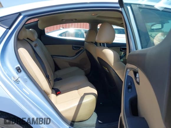 ✅ 2012 Hyundai Elantra Limited • VIN: KMHDH4AE5CU464938 • Lot: 42572413. Listed on IAAI with 181,076 mi. Free auction sales archive from the USA and detailed vehicle history report at DreamBid. Image 8.