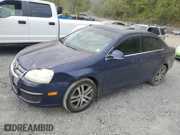 ✅ 2006 Volkswagen Jetta 2.5L • VIN: 3VWSG71K26M723901 • Лот: 54797055. Опубликован ранее на Copart с пробегом 116 091 миль. Бесплатный доступ к архиву аукционных продаж из США и подробный отчёт об истории автомобиля на DreamBid. Изображение 1.