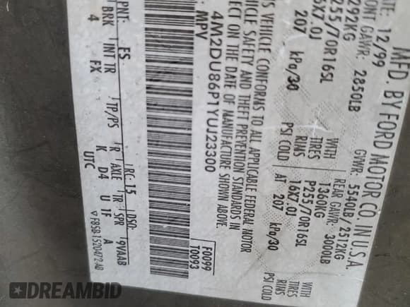 ✅ 2000 Mercury Mountaineer • VIN: 4M2DU86P1YUJ23300 • Lot: 81439855. Listed on Copart with 193,565 mi. Free auction sales archive from the USA and detailed vehicle history report at DreamBid. Image 13.