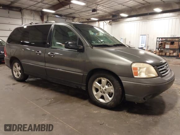 ✅ 2005 Ford Freestar SES • VIN: 2FMZA57605BA16258 • Лот: 42509631. Опубликован ранее на IAAI с пробегом 210 903 миль. Бесплатный доступ к архиву аукционных продаж из США и подробный отчёт об истории автомобиля на DreamBid. Изображение 1.